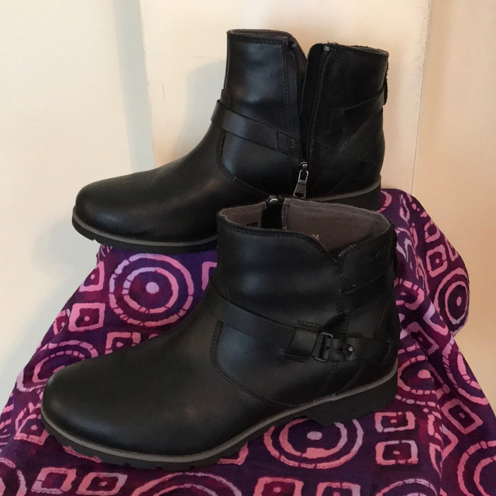 Ladies Waterproof Leather riding boots